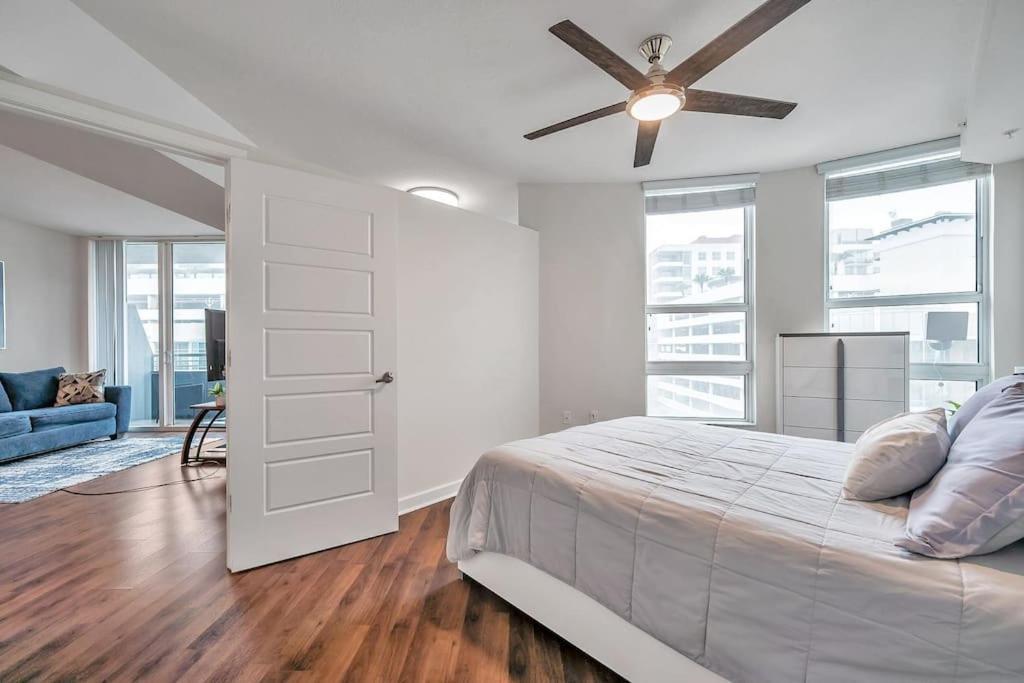 Luxury Apt 3 Mins To Dt Tampa -Pool-Gym-Balcony מראה חיצוני תמונה